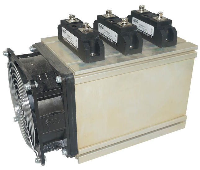 F135-4-90A Panel Mount 3 Phase Solid State Contactor, 90 Amp per Phase, 70-480VAC Switching, 90-280VAC Control Contactor Style Modules