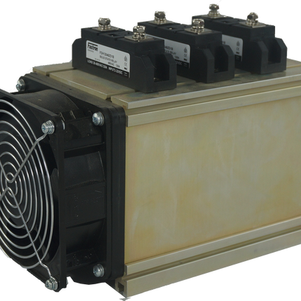 F135-4-120D Panel Mount 3 Phase Solid State Contactor, 120 Amp per Phase, 70-480VAC Switching, 4-32VDC Control Contactor Style Modules