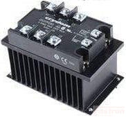 HS103DR-D53TP50D, Solid State Relay, and Heatsink Assembly, 3 Phase 4-32VDC Control, 19.33 Amp per phase @ 40 Deg C, 48-530VAC Load, LED Status Indicator
