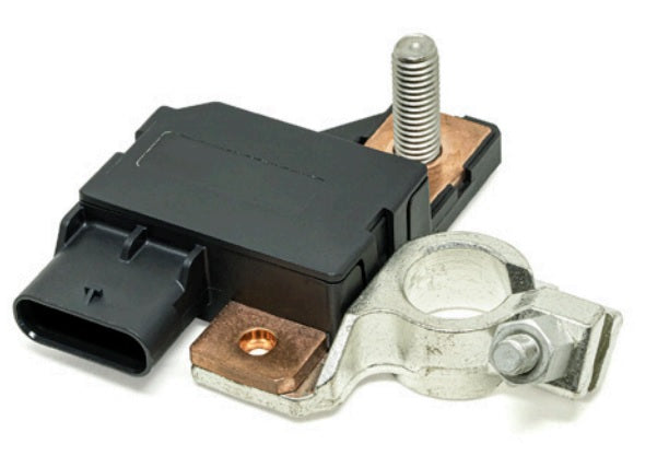 SSVT 105, Hall Effect Battery Sensor, for Current Voltage, and Temperature, Current measuring Range +/-1500 Amp DC, For 12V(18V), and 24V(36V) Measurement of Dual 12V battery systems. -40 to 105 Deg C Temperature Measuring Range.